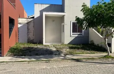 Excelente oportunidade! casa para venda no condominio parque ipe roxo localizado no bairro papagaio em feira de santana