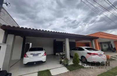 Alugue já essa incrível casa em condomínio com 3 quartos e 200m² de área no bairro Sim, Feira de Santana-BA!