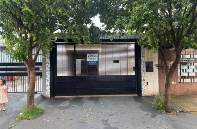Casa à venda na Avenida Araucária, 269, Jardim Monterey, Sarandi