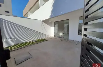 Casa com 3 quartos à venda na rua praça carmo camilo soares, 78, copacabana, belo horizonte por r$ 680.000