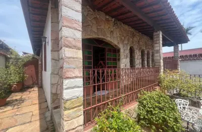 Casa com 5 quartos à venda na rua mucurici, 260, planalto, belo horizonte por r$ 1.100.000