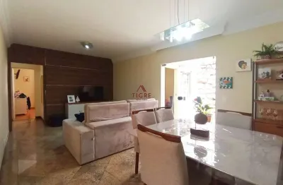 Apartamento com 4 quartos à venda na Avenida Dom Pedro I, 208, Itapoã, Belo Horizonte por R$ 739.000