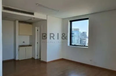 Casa comercial com 1 sala para alugar na Rua Alcides Ricardini Neves, 12, Brooklin, São Paulo