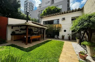 Casa no brooklin para locação comercial ou residencial com 4 dormitórios sendo 2 suítes e 5 vagas