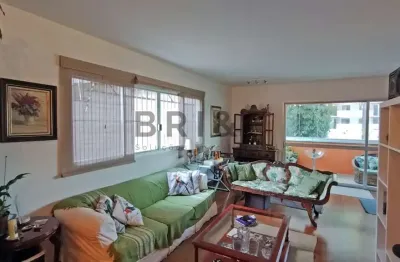 Apartamento com 4 dormitórios, 1 suíte, 2 vagas, 146 m2 - 200 metros da estação campo belo