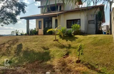 'espaçoso sobrado de 3 dormitórios com piscina e pomar em belvedere, atibaia: uma oportunidade imperdível!'