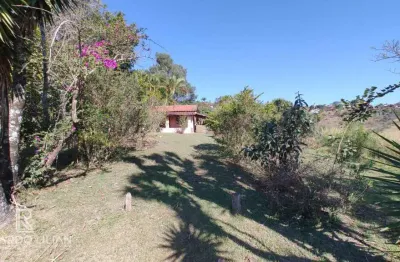 Oásis de encanto em atibaia: chácara com casa aconchegante e potencial incrível!