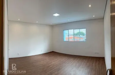 Apartamento com 72m², reformado e com duas suítes a venda na moóca