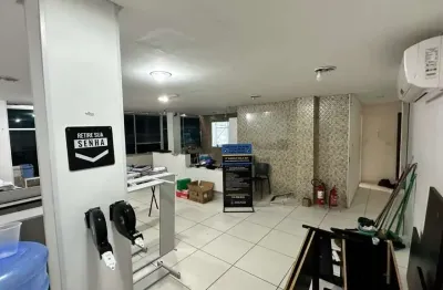 Sala comercial para locação no comércio, salvador-ba: 1 sala, 1 banheiro, 180m² de área