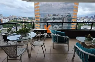 Apartamento Luxuoso de 4 Quartos na Pituba, Salvador-BA: 2 Suítes, 2 Salas, 5 Banheiros, 4 Vagas e 226m² de Área.