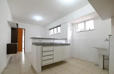 Apartamento de 1 quarto e 1 vaga de garagem no centro