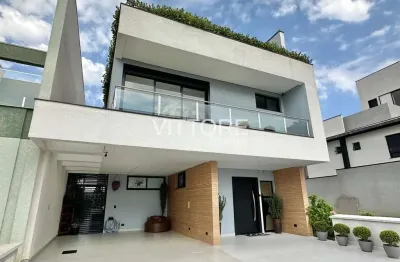 Sobrado alto padrão 260m² - 03 dormitórios - colónia rio grande - são josé dos pinhais