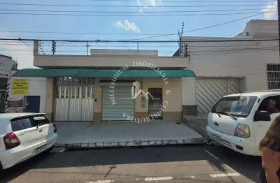 Casa no coração da praça 14 com 5 quartos sendo 3 suítes