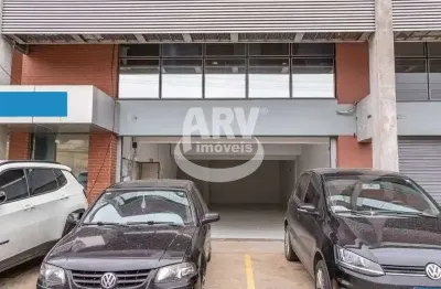 Casa comercial com 1 sala para alugar no Floresta, Porto Alegre 