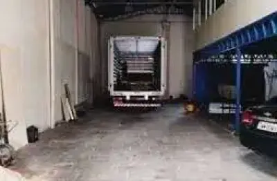 Casa comercial à venda no Rubem Berta, Porto Alegre 