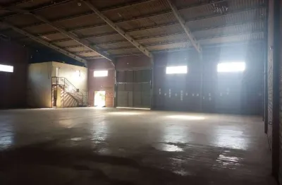Casa com 4 quartos para alugar no Distrito Industrial, Cachoeirinha 
