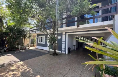 Casa e apart independente ampla , clara e arejada preço de ocasião