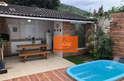 Live vende - casa com 3 dormitórios à venda, 166 m² por r$ 870.000 - piratininga - niterói/rj