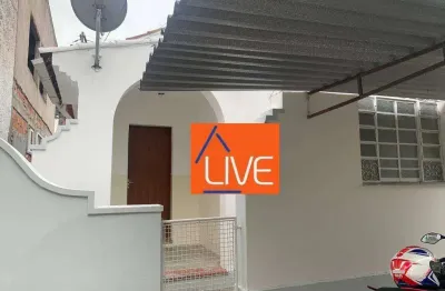 Live vende apartamento no fonseca - casa de vila toda reformada, garagem, 2 quartos.