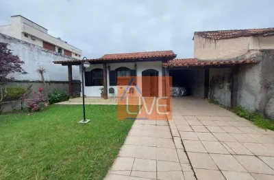 Live vende: baixou!!! excelente casa em piratininga, 3 quartos, 1 suíte, sala com 2 ambientes, excelente localização!