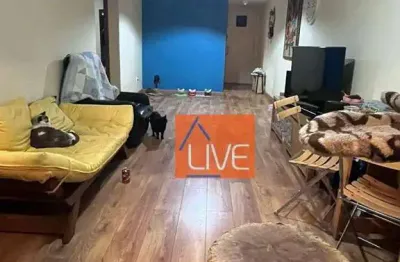 Live vende: excelente apartamento, 2 quartos, suíte, varanda, de frente, vista indevassável,1 vaga. 72m²
