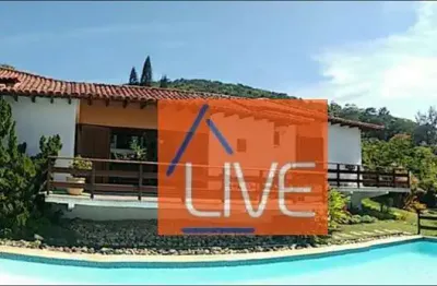 Casa com 4 dormitórios à venda, 476 m² por r$ 3.000.000,00 - piratininga - niterói/rj