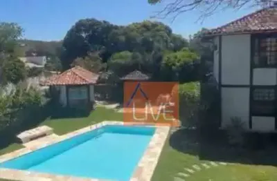 Live vende: excelente casa duplex com 4 quartos, suíte, piscina, vaga, 100 metros da praia de geribá por r$ 1.650.000 - geribá - armação dos búzios/rj