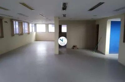 Vende-se sala comercial com 152m² de área, no 6º andar!