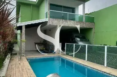 Vende-se sobrado 3 suítes no bairro jardim voturuá em são vicente