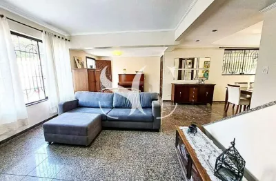 Vende-se sobrado com 03 dormitórios no bairro de boqueirão em santos