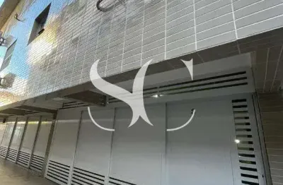Vende-se sobrado com 02 suítes no bairro de campo grande em santos