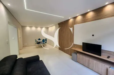 Vende-se apartamento com 2 dormitórios, 1 suíte e garagem fechada na ponta da praia em santos