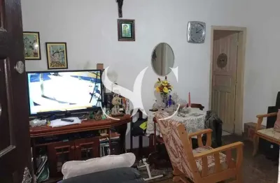 Vende-se casa de 04 dormitórios no bairro de jardim independência em são vicente.
