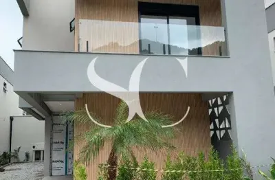 Vende-se casa com 5 suítes, piscina privativa e frente mar em condomínio fechado em toque toque pequeno