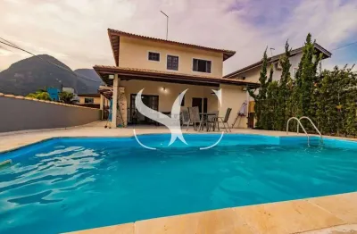 Vende-se casa de 03 dormitórios sendo 01 suíte no condomínio morada da praia em boraceia bertioga