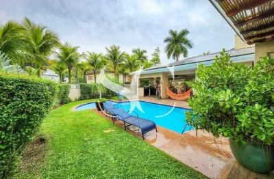 Vende-se casa de condomínio 04 dormitórios sendo 04 suítes no bairro de pernambuco no guarujá