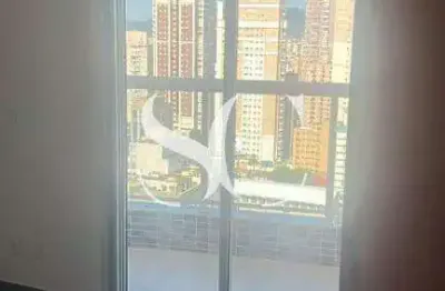 Aluga-se apartamento de 02 dormitórios no bairro de boqueirão em santos