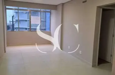 Vende-se apartamento de 02 dormitórios sendo 01 suíte no bairro de gonzaga em santos.