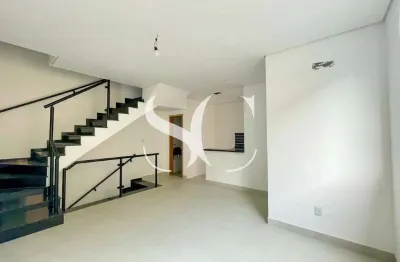 Vende-se sobrado novo com 02 suítes no bairro de campo grande em santos.