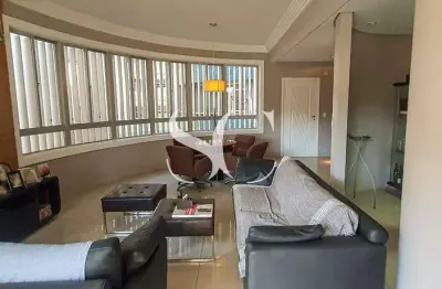 Vende-se apartamento na Pompéia, Santos - 4 dormitórios, sendo 3 suítes, 2 vagas demarcadas.