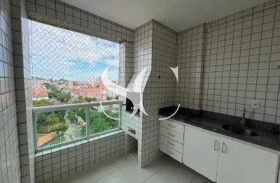 Apartamento para locação com três dormitórios no Bairro da Aparecida.