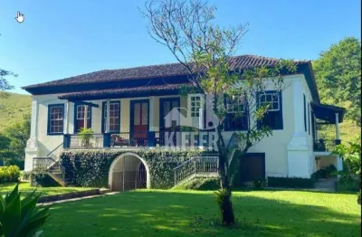 Fazenda com 18 dormitórios à venda, 2150000 m² por R$ 24.000.000,00 - Centro - Bananal/SP