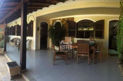 Casa alto padrão com piscina à venda em itaipuaçu | 2 suítes | 480m²