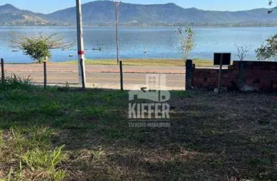 Terreno à venda na Rua Álvares de Castro, 13, Centro, Maricá