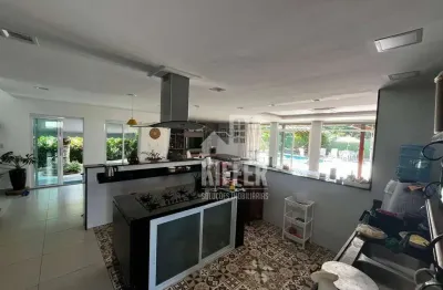 Casa com 4 quartos (3 suítes), piscina, área gourmet e salão de jogos – condomínio gan éden, maricá