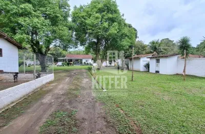 Sítio com 2 dormitórios à venda, 3000 m² por r$ 900.000,00 - rincão mimoso (itaipuaçu) - maricá/rj
