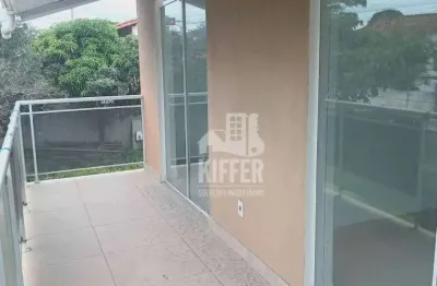 Sobrado em Cordeirinho – Maricá | Quadra da Praia | 2 Quartos com Vaga