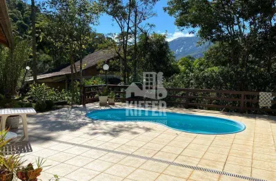 Casa com 5 quartos à venda na Rua Bernardo Coutinho, 10000, Araras, Petrópolis