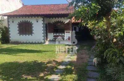 Casa com 3 quartos à venda, 220 m² por R$ 650.000 - Maravista - Niterói/RJ