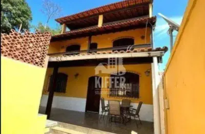 Casa 3 andares no centro de são gonçalo – piscina, terraço e 3 vagas